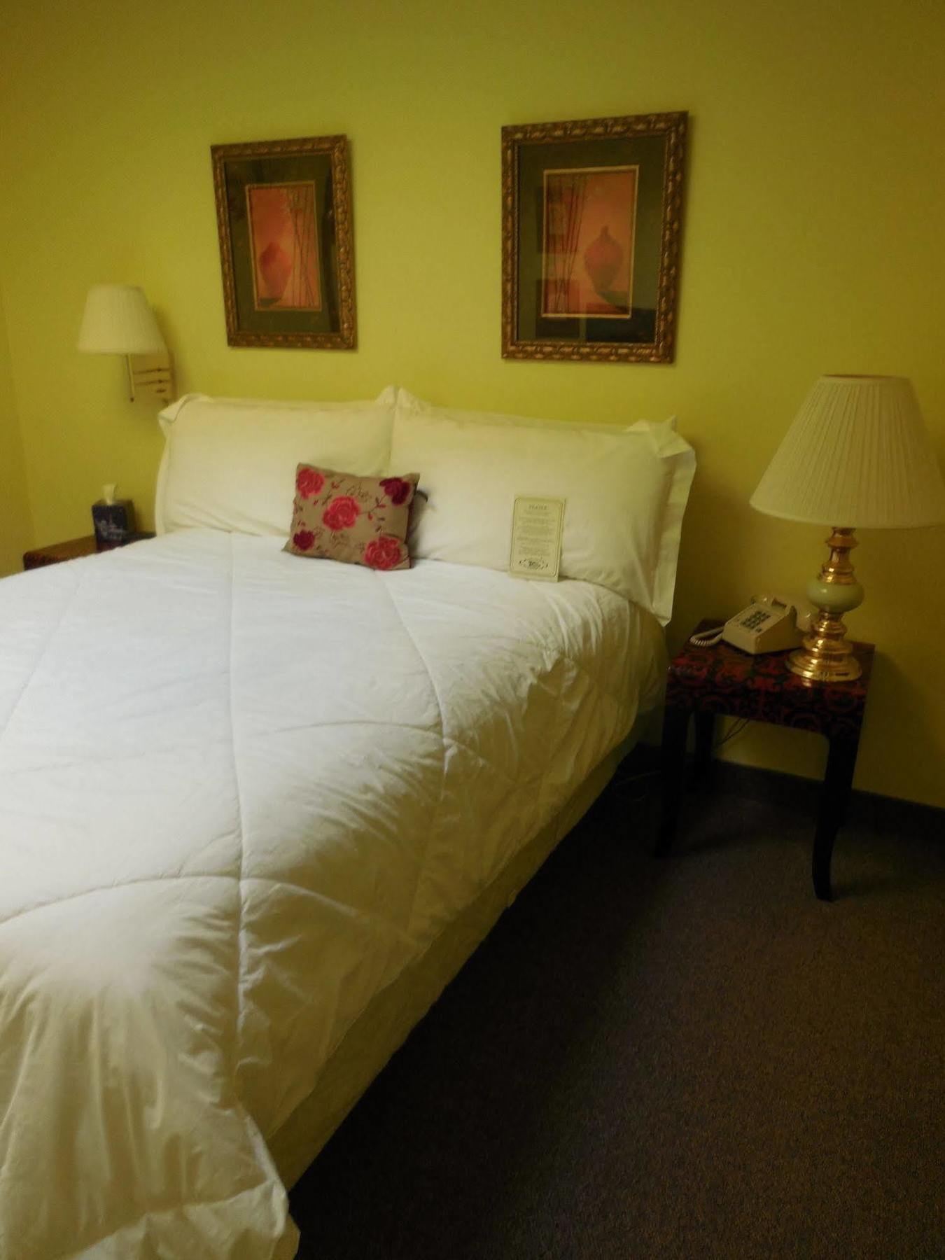 Higher Ground Hotel อินดีเพนเดนซ์ ภายนอก รูปภาพ
